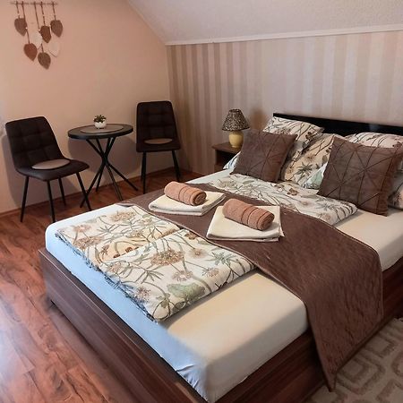 Alfa Apartman Harkány Eksteriør billede