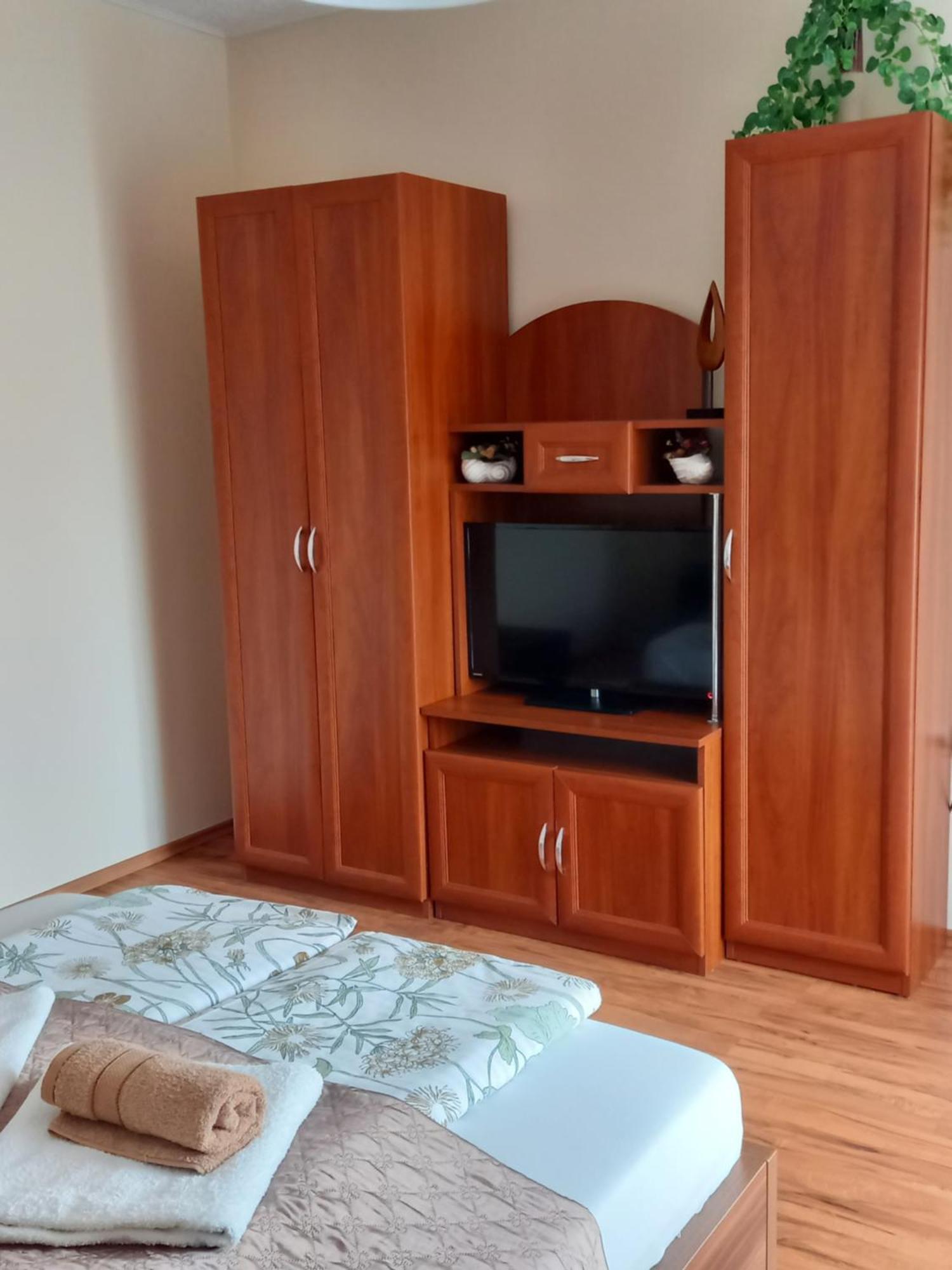 Alfa Apartman Harkány Eksteriør billede